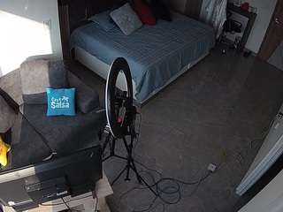 voyeurcam-casa-salsa-bedroom-11