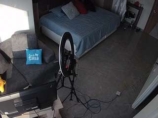 voyeurcam-casa-salsa-bedroom-11