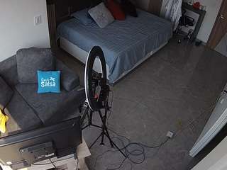 voyeurcam-casa-salsa-bedroom-11
