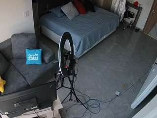voyeurcam-casa-salsa-bedroom-11