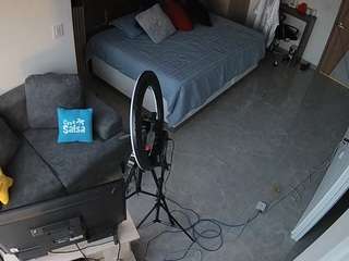 voyeurcam-casa-salsa-bedroom-11