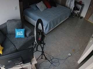 voyeurcam-casa-salsa-bedroom-11