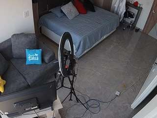 voyeurcam-casa-salsa-bedroom-11