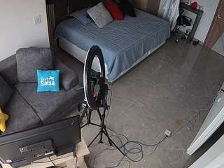 voyeurcam-casa-salsa-bedroom-11