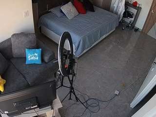 voyeurcam-casa-salsa-bedroom-11