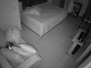 voyeurcam-casa-salsa-bedroom-11
