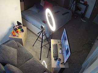voyeurcam-casa-salsa-bedroom-11