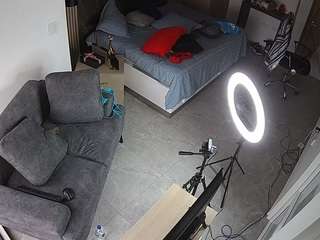 voyeurcam-casa-salsa-bedroom-11