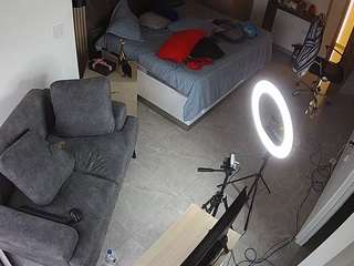 voyeurcam-casa-salsa-bedroom-11