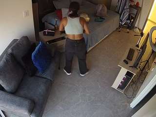 voyeurcam-casa-salsa-bedroom-11