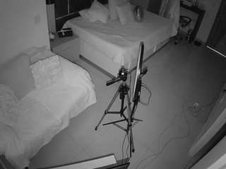 voyeurcam-casa-salsa-bedroom-11