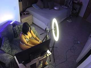 voyeurcam-casa-salsa-bedroom-11