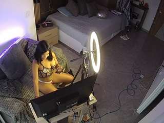 voyeurcam-casa-salsa-bedroom-11