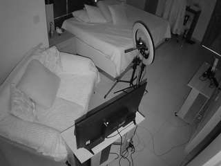 voyeurcam-casa-salsa-bedroom-11