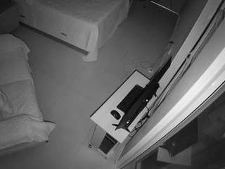 voyeurcam-casa-salsa-bedroom-11