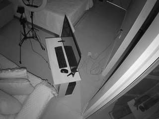 voyeurcam-casa-salsa-bedroom-11