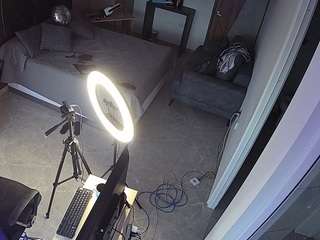 voyeurcam-casa-salsa-bedroom-11