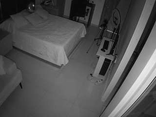 voyeurcam-casa-salsa-bedroom-11