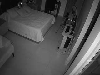 voyeurcam-casa-salsa-bedroom-11