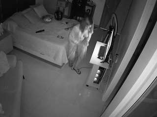 voyeurcam-casa-salsa-bedroom-11