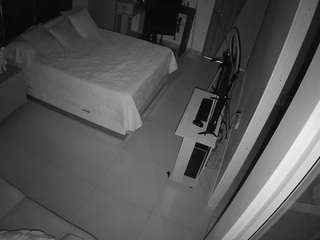 voyeurcam-casa-salsa-bedroom-11