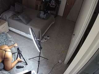 voyeurcam-casa-salsa-bedroom-11 camsoda