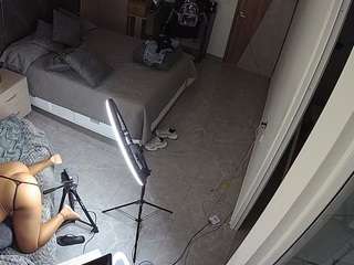 voyeurcam-casa-salsa-bedroom-11 camsoda