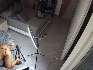 voyeurcam-casa-salsa-bedroom-11 camsoda