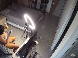voyeurcam-casa-salsa-bedroom-11