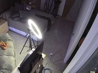 voyeurcam-casa-salsa-bedroom-11 camsoda