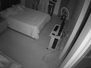 voyeurcam-casa-salsa-bedroom-11