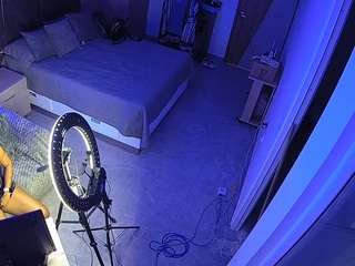 voyeurcam-casa-salsa-bedroom-11