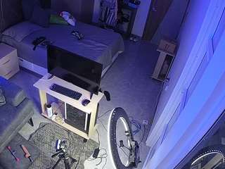 voyeurcam-casa-salsa-bedroom-11