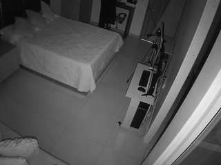 voyeurcam-casa-salsa-bedroom-11