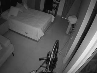 voyeurcam-casa-salsa-bedroom-11
