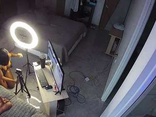 voyeurcam-casa-salsa-bedroom-11