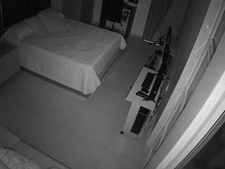 voyeurcam-casa-salsa-bedroom-11