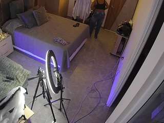voyeurcam-casa-salsa-bedroom-11