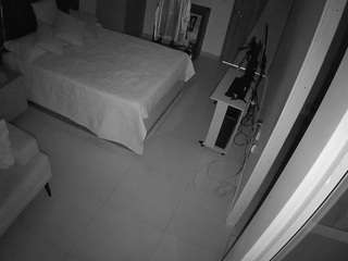 voyeurcam-casa-salsa-bedroom-11