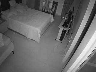 voyeurcam-casa-salsa-bedroom-11