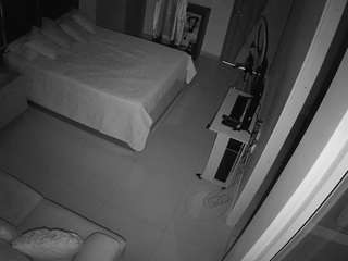 voyeurcam-casa-salsa-bedroom-11