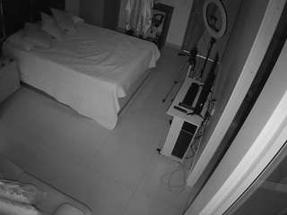 voyeurcam-casa-salsa-bedroom-11