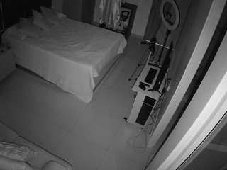 voyeurcam-casa-salsa-bedroom-11