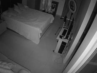 voyeurcam-casa-salsa-bedroom-11