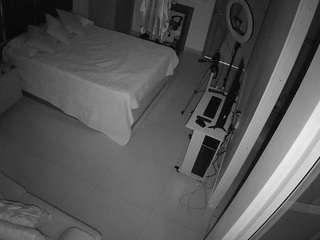 voyeurcam-casa-salsa-bedroom-11