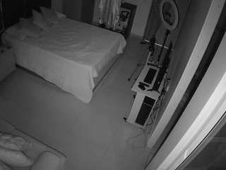 voyeurcam-casa-salsa-bedroom-11