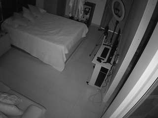voyeurcam-casa-salsa-bedroom-11