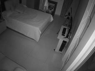 voyeurcam-casa-salsa-bedroom-11
