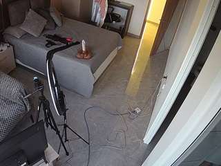 voyeurcam-casa-salsa-bedroom-11