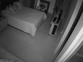 voyeurcam-casa-salsa-bedroom-11